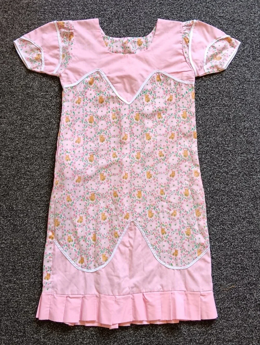 70s 80s Handmade Vintage Whimsical Girls Bear Nightgown, Approx Sz 8 Whimsy Pink